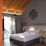 Vakantieboerderij Le Arcate Sinio